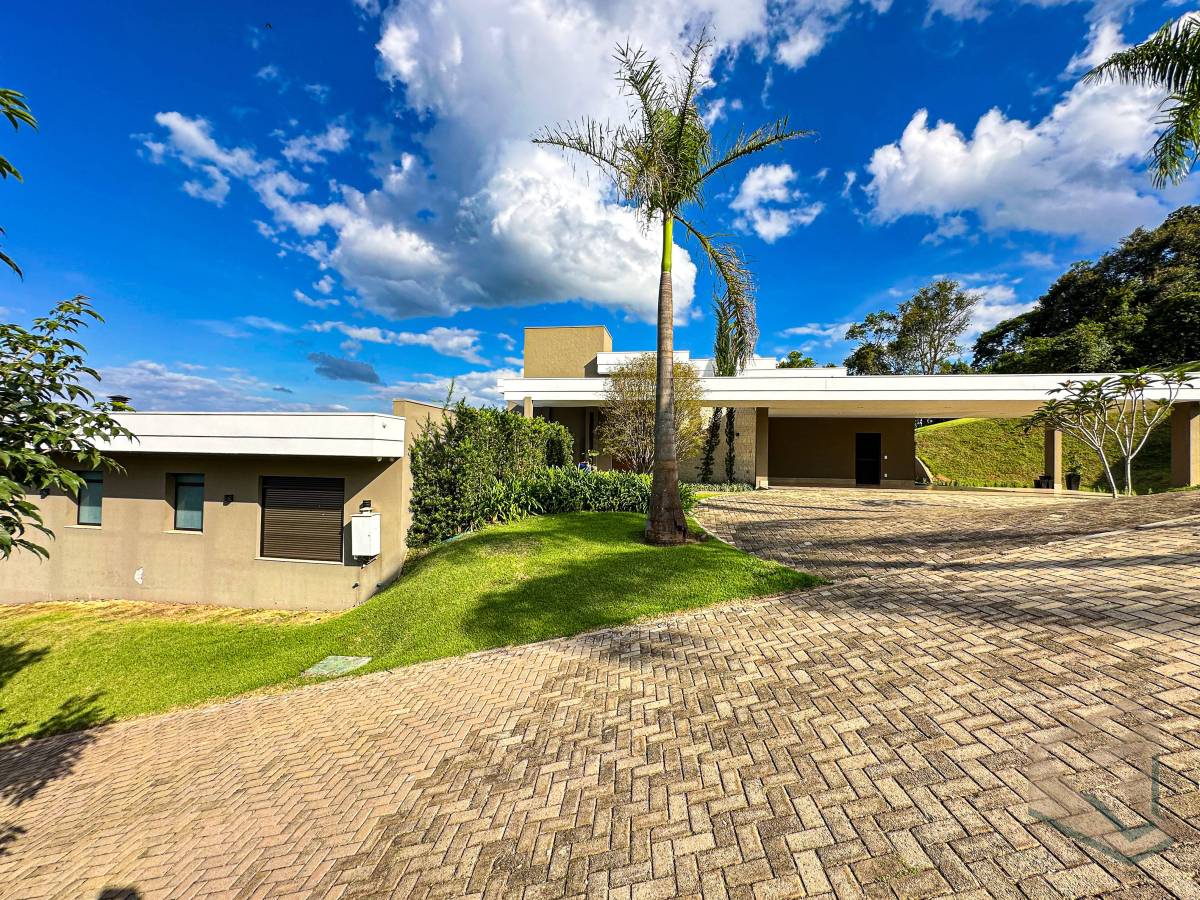  - Refúgio náutico - Um paraíso exclusivo á beira da represa.