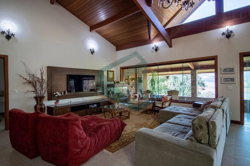 Chácara à venda com 7 quartos, 670ha - ,