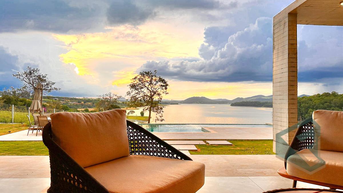 Chácara à venda com 6 quartos, 970m² - ,