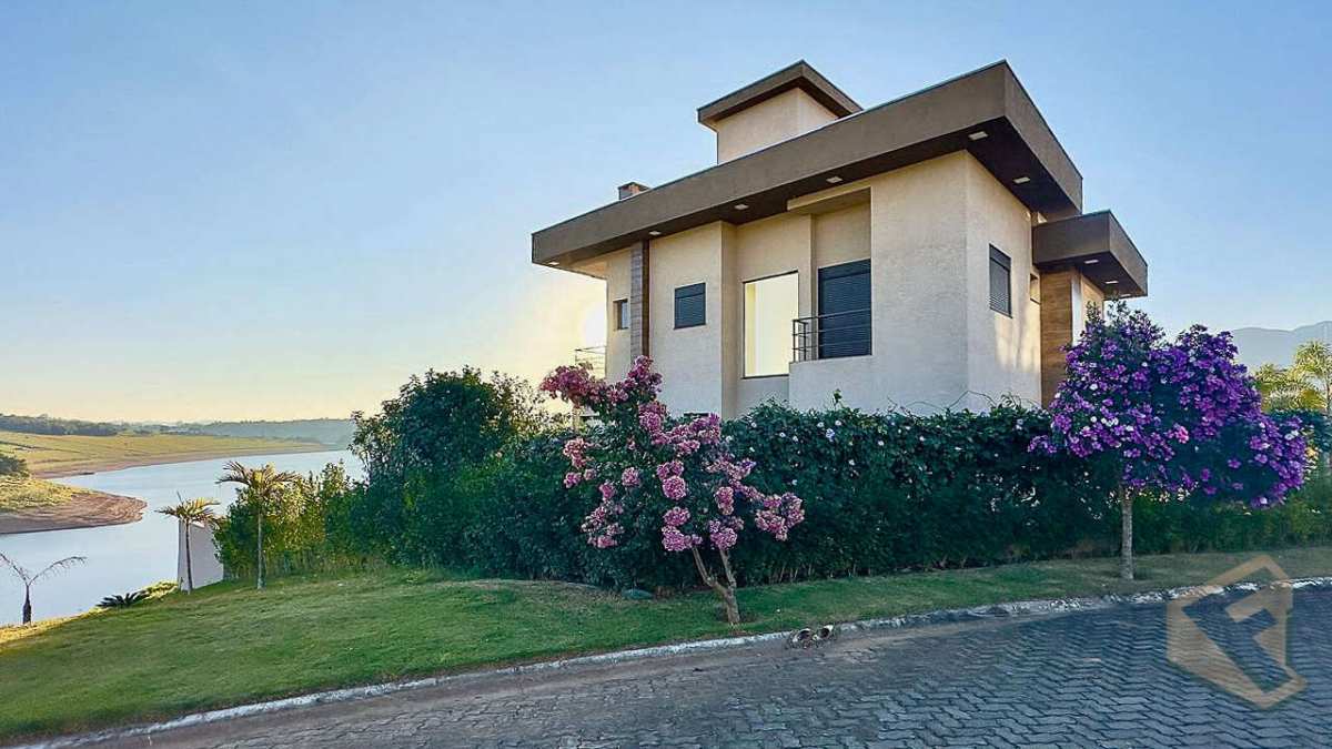 Condomínio Náutico à venda com 3 quartos, 270m² - ,