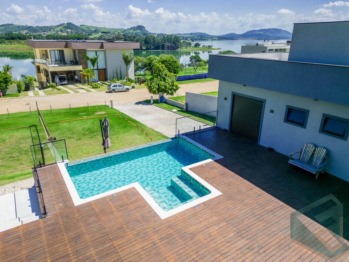 Condomínio Náutico à venda com 3 quartos, 210m² - ,