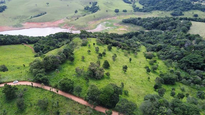  - Terreno pé nágua - privacidade, espaço na natureza com água, campo e montanha. Aqui pode ser condômino privativo ou uma grande chácara.