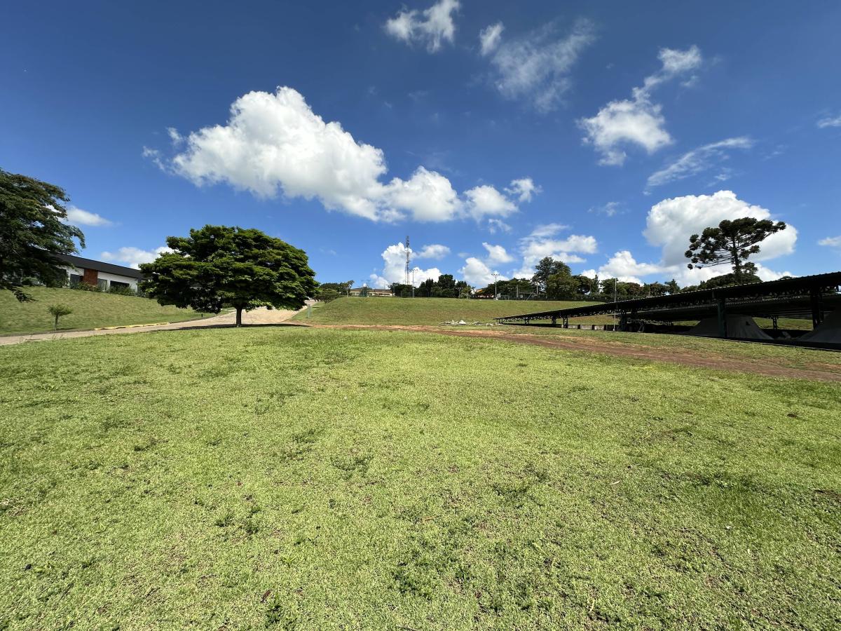 Terreno em Condomínio à venda, 1000m² - ,