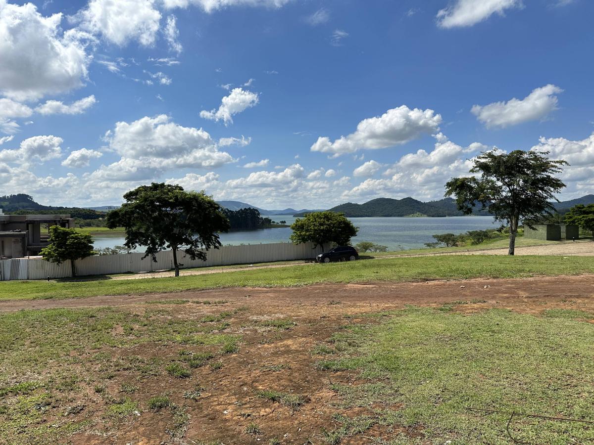 Terreno em Condomínio à venda, 1000m² - ,