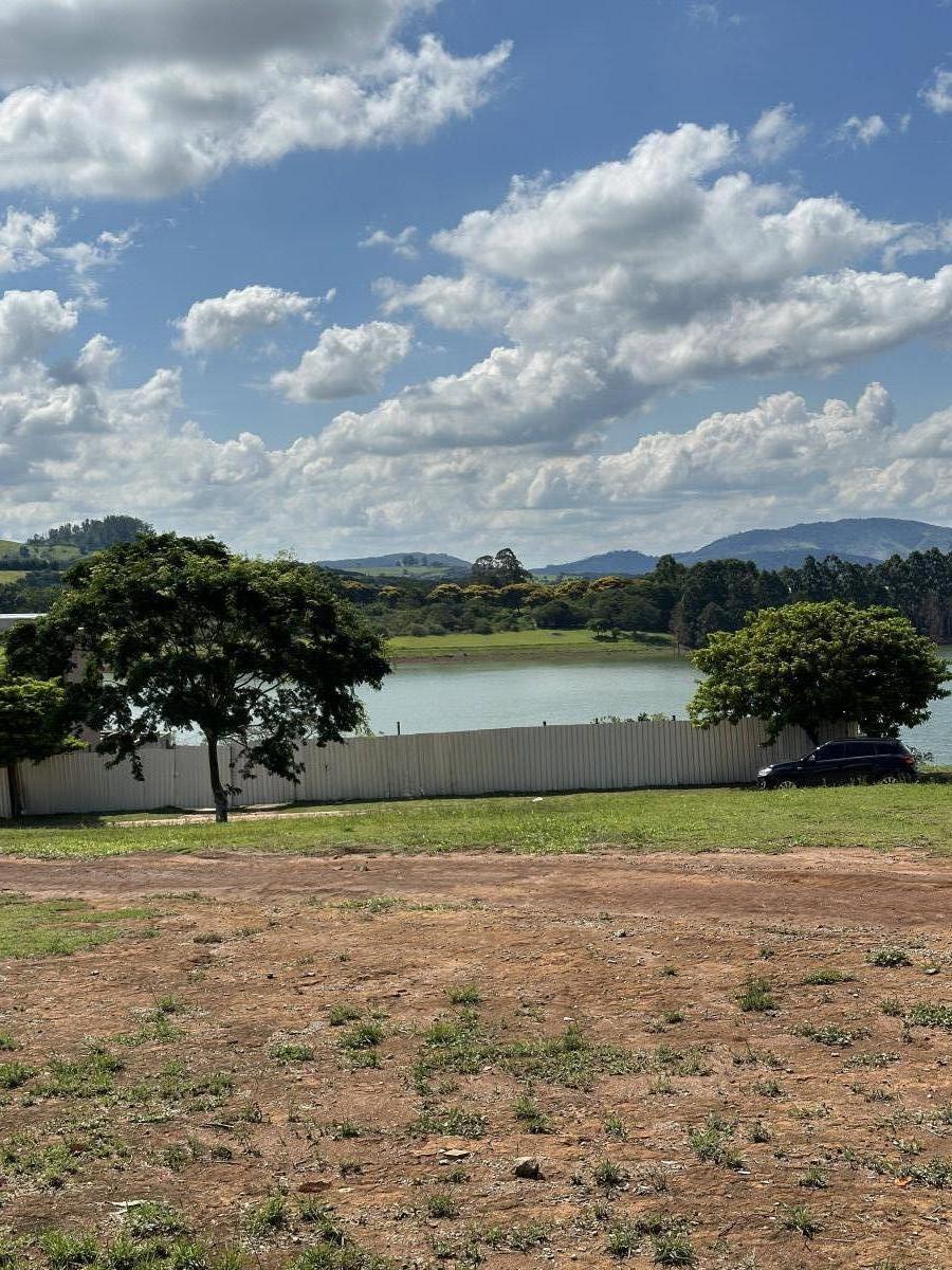 Terreno em Condomínio à venda, 1000m² - ,