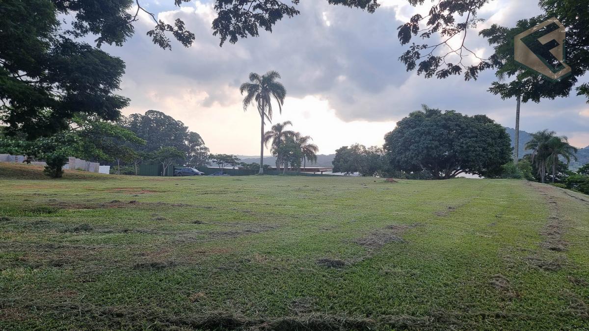  - UMA TELA DE QUADRO EM BRANCO - Terreno de 1.000 mts² com vista para represa com o pôr do sol bem na frente do terreno